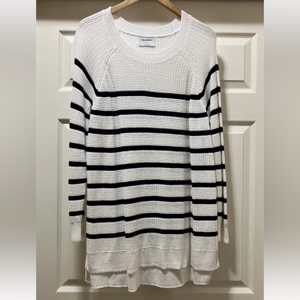Women’s Old Navy Sweater Dress Black and White Striped Sz XXL Cotton Blend